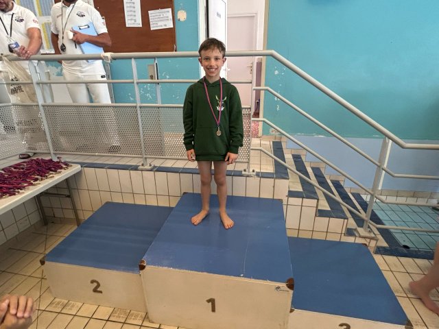 photo-2025-04-06-16-47-21 11